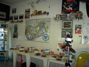 [PICT6802red[1].jpg]